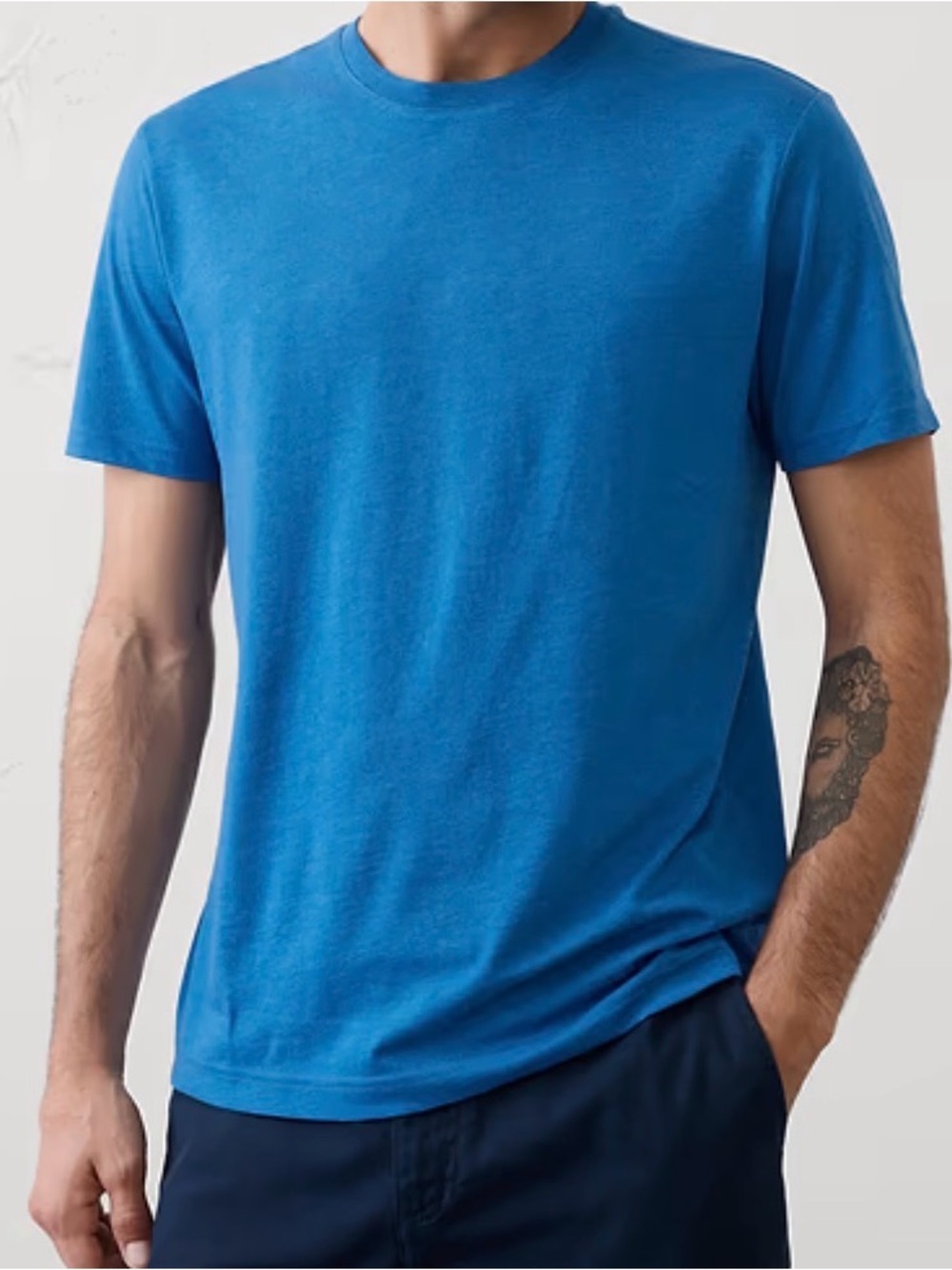 🍌Banana Republic Men’s Soft Wash Short Sleeve Tee In Paris Blues-Size Small 🍌